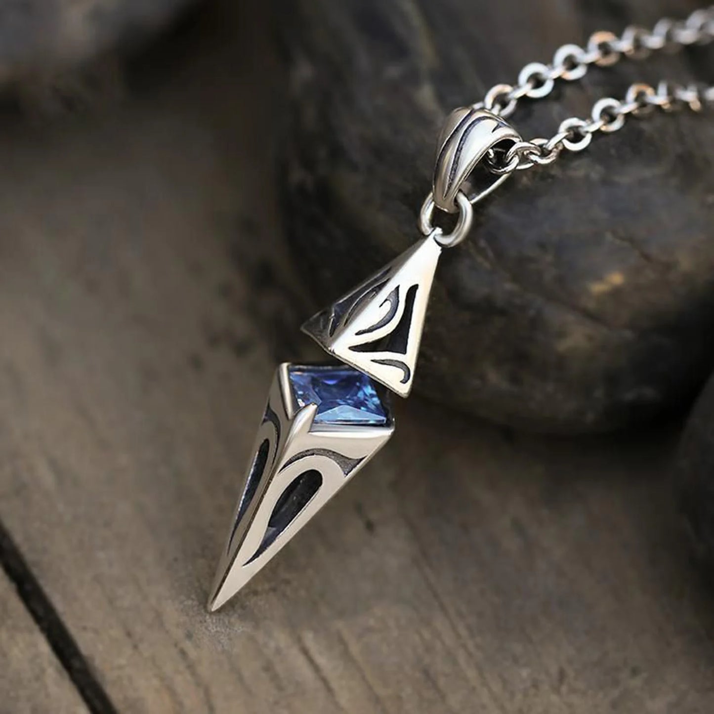 Stylish Blue Stone Necklace