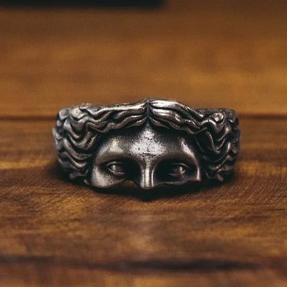 Half-Face Venus Sculpture Ring